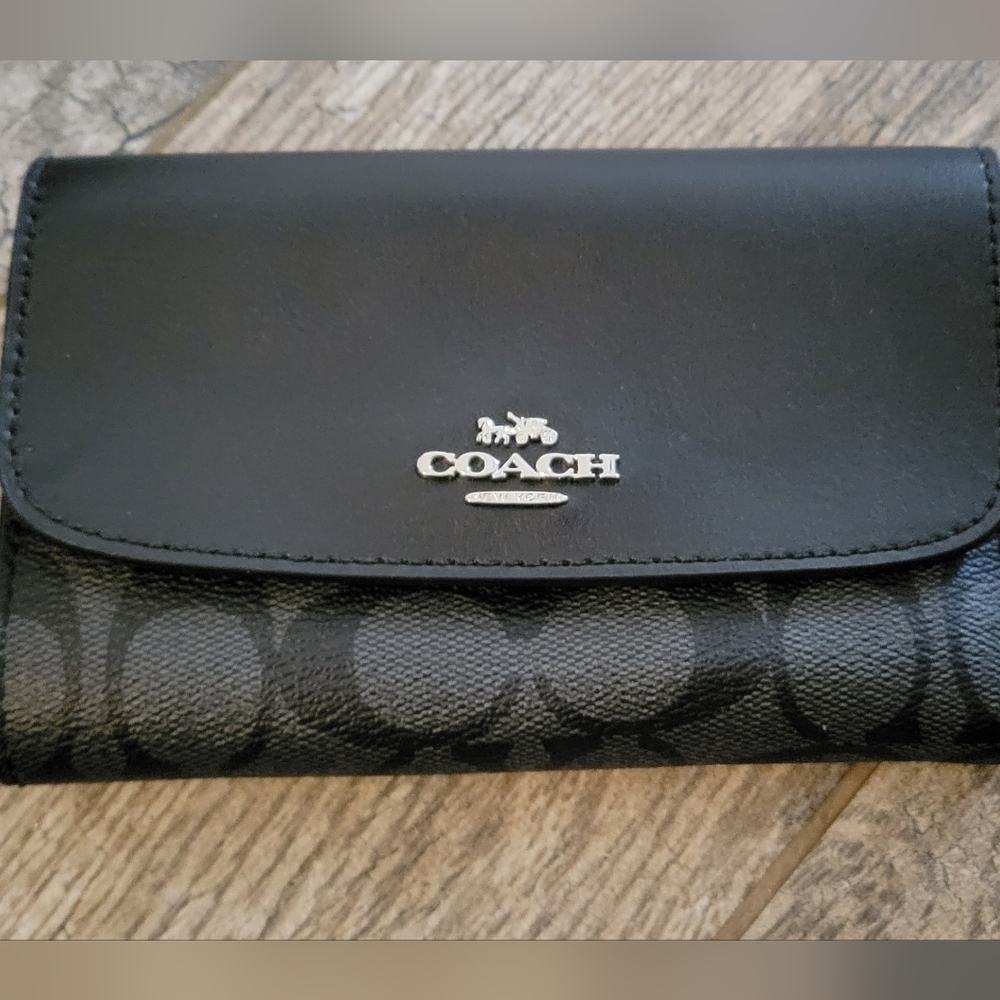 COACH Signature Envelope Wallet F32485 Smoke Black Medium NWT - Picture 10 of 11